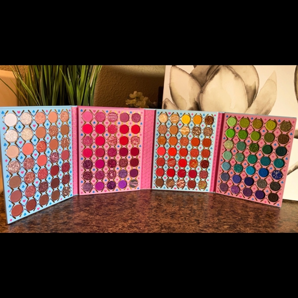 makeup pallets - Picture 15 of 15